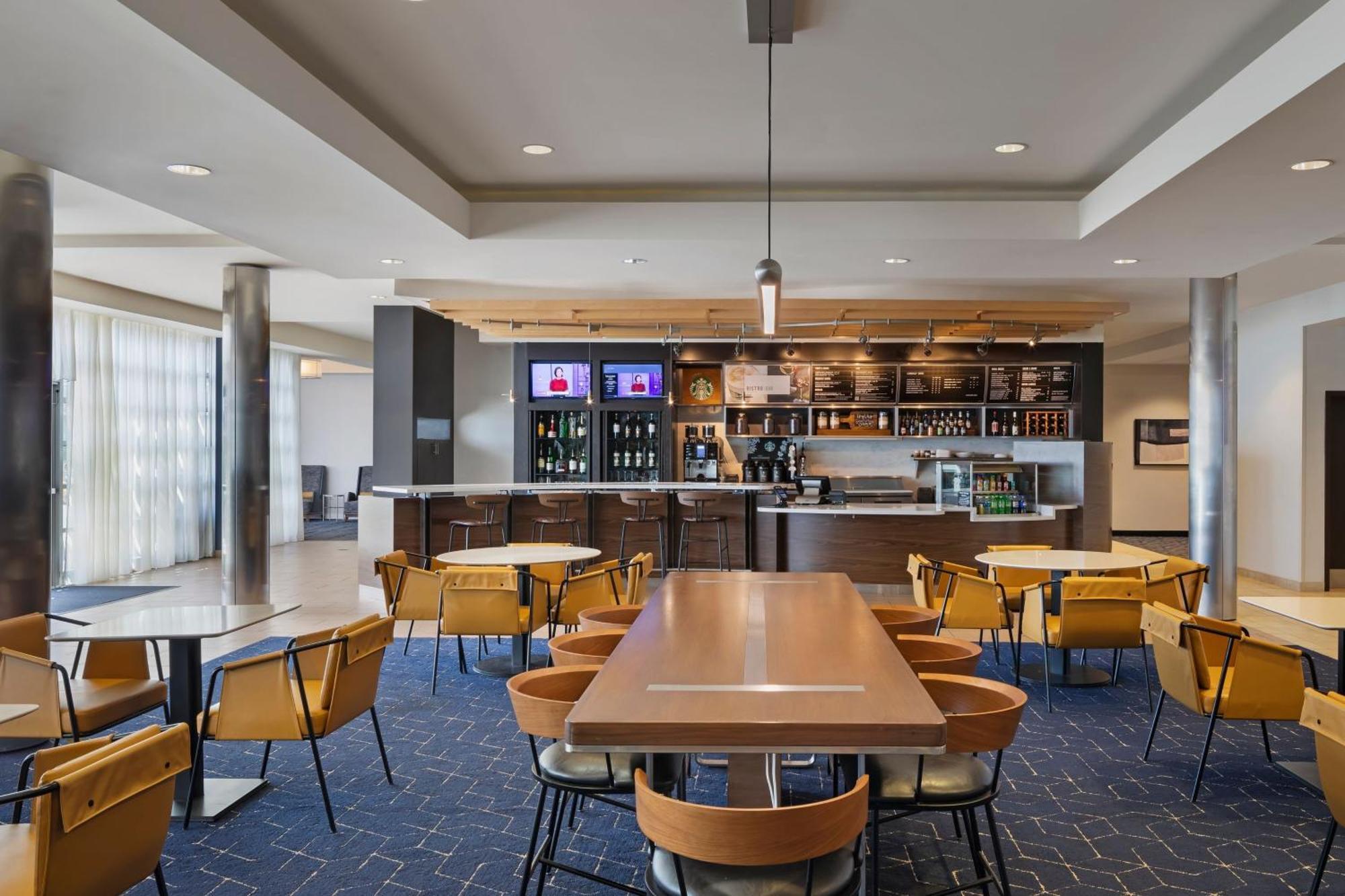 Courtyard Long Beach Airport Екстер'єр фото